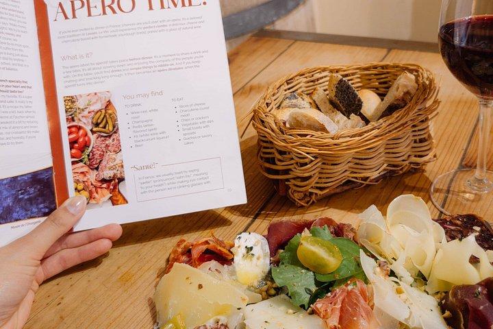 スフレと郷土料理を味わう : パリでセルフガイド付きフードツアー