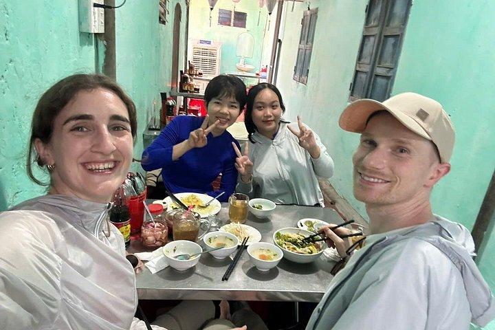 バイクでホイアン食体験と田舎発見