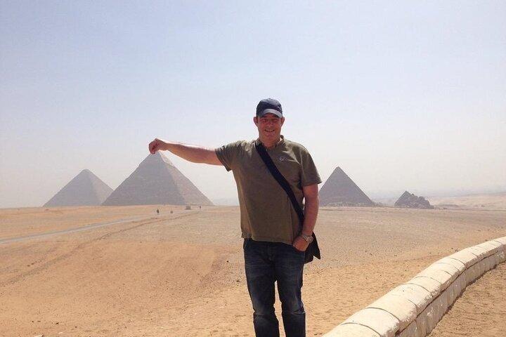 Sharm El Sheikh: Pyramids with Cairo Egyptian museum and Lunch