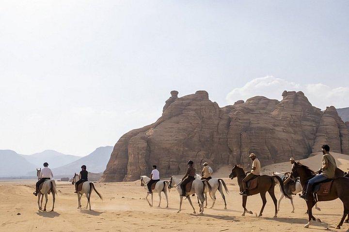 Sand Magic Experience 2 nætter på Ashar Tents AlUla