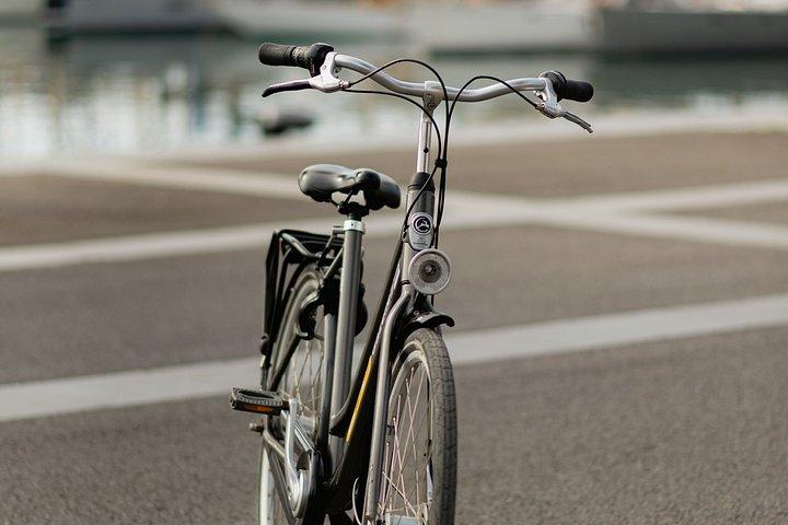 バルセロナ自転車レンタル|オランダ語コンフォートバイク