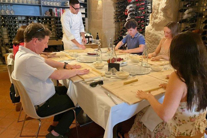 Matera Pasta Making Class e Abbinamento Vini Locali