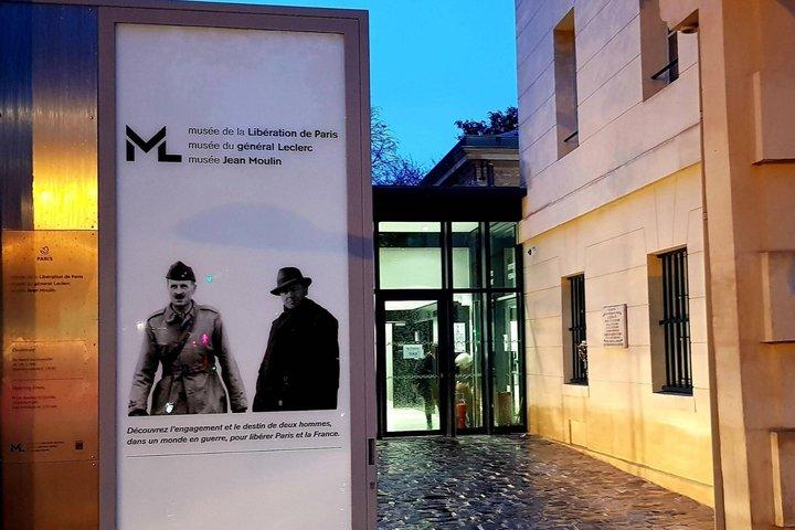 Catacombs History and Dark Paris PRIVATE EXTERIOR Tour