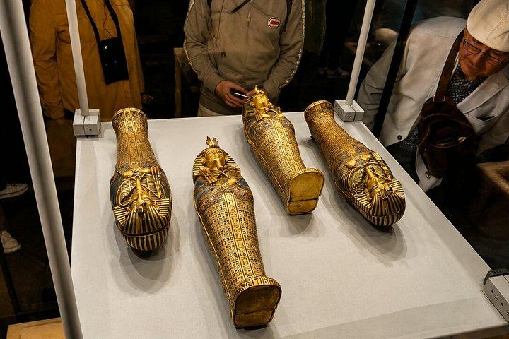 ギザのピラミッド、大エジプト博物館＆カーン・エル・ハリーリ市場