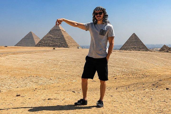 古代エジプトの旅：ギザ、サッカラ＆ダシュルプライベート体験