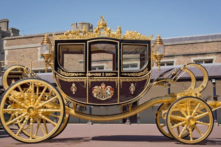 Buckingham Palace Royal Mews Experience Pass