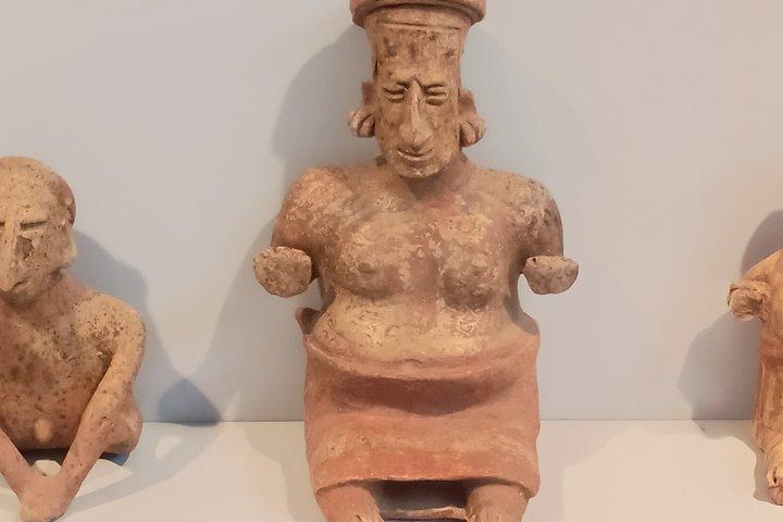 Private Premium Tour: Teuchitlan Ruins & Guachimontones
