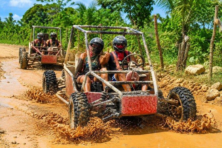 Passeio de Buggy em Punta Cana - Praia de Macao e Gruta do Rio