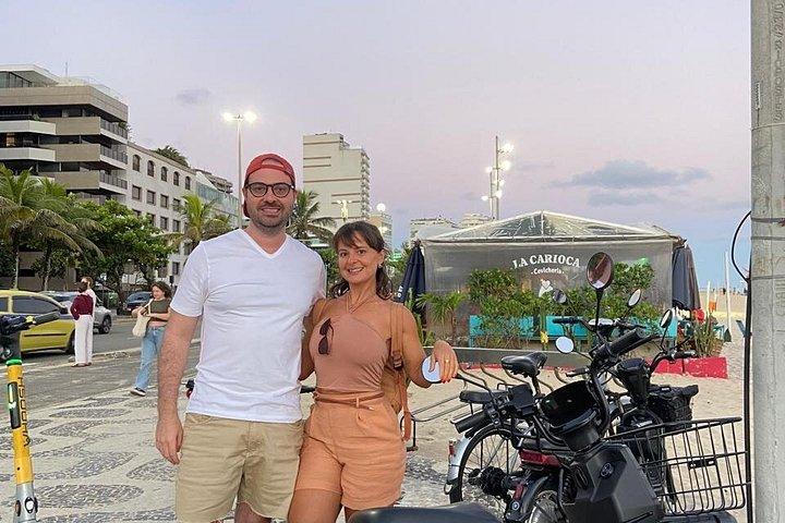 Private Scooter Tour: Leblon, Ipanema, Arpoador & Copacabana