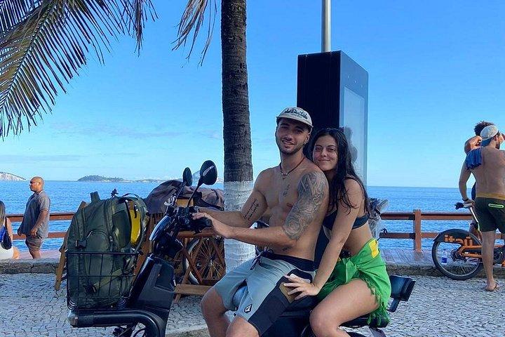 Private Scooter Tour: Leblon, Ipanema, Arpoador & Copacabana