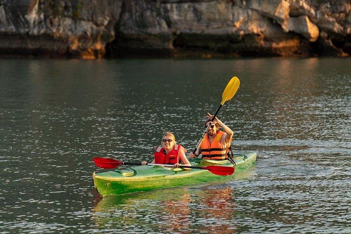 2 - 白頭龍湾の隠れた美しさへのデイガーデンピーククルーズ