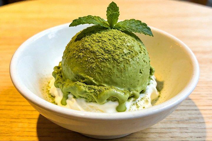 奈良・宇治日帰り旅行 かわいい鹿、抹茶体験、温泉