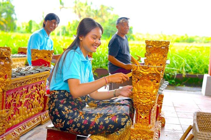 Bali : 伝統的なガムラン音楽教室（ビジット・ゴン・スミス）
