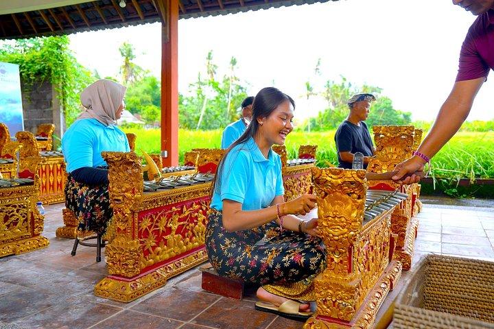 Bali : 伝統的なガムラン音楽教室（ビジット・ゴン・スミス）