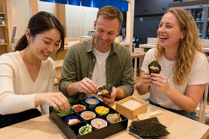 くるり寿司とGINieカフェ:手巻き寿司体験