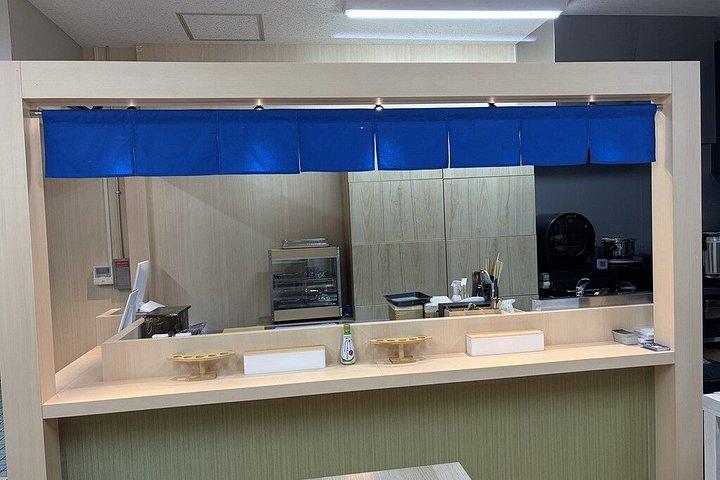 くるり寿司とGINieカフェ：手巻き寿司体験