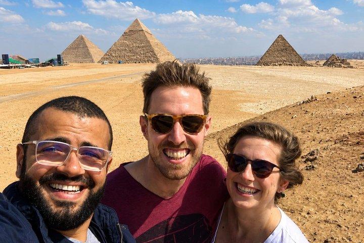 Customizable Tour: Giza Pyramids, Sphinx, Saqqara , Dahshur