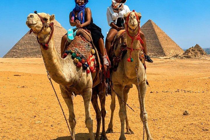 Customizable Tour: Giza Pyramids, Sphinx, Saqqara , Dahshur
