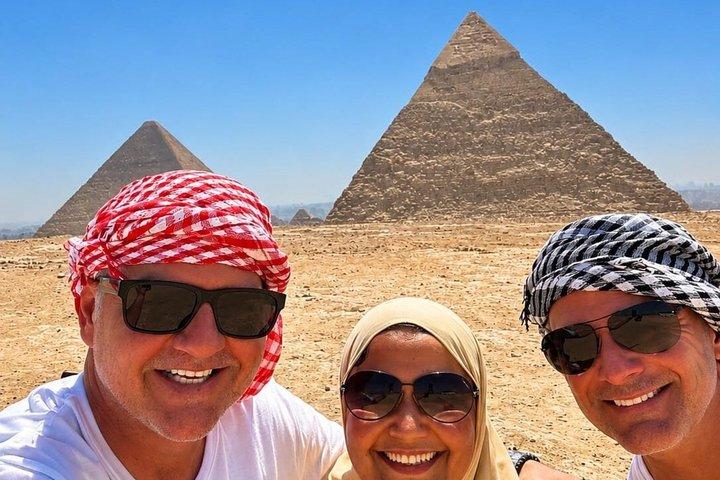 Customizable Tour: Giza Pyramids, Sphinx, Saqqara , Dahshur
