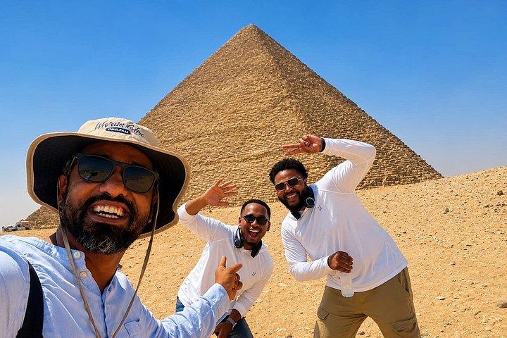 Customizable Tour: Giza Pyramids, Sphinx, Saqqara , Dahshur
