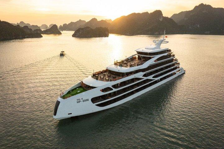 3 - Day Luxury Diana 6 - Star Cruise Ontdek Ha Long & Lan Ha Bay