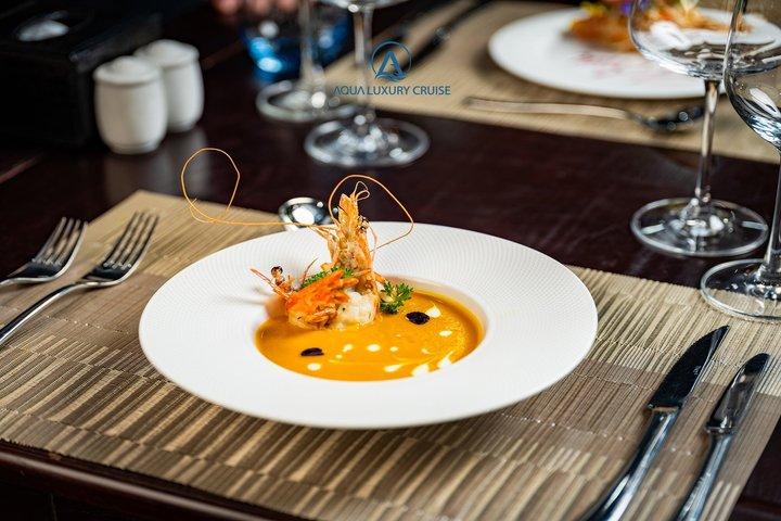 Aqua Luxury Croisière de 2 jours 1 nuit Baie d'Halong et Baie de Lan Ha