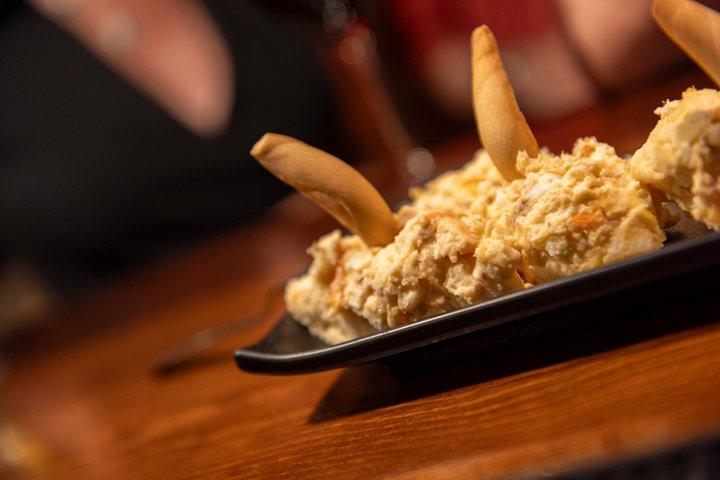 マドリッド・タパス＆ワイン試飲フードツアー–小グループローカルバー
