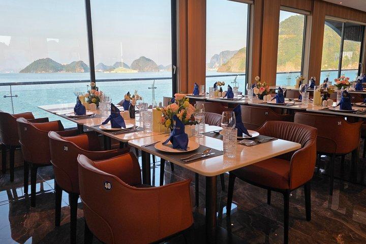 Azura 6 - Star Cruise : 3D2N Ha Long Bay & Lan Ha Bay Luxusreise