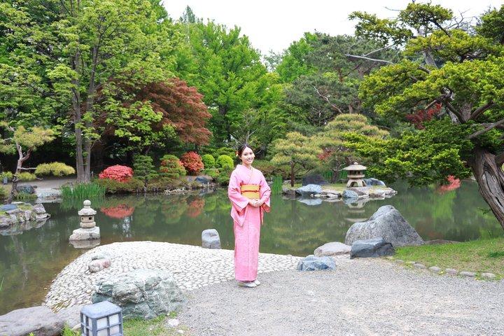 Privat kimono og foto oplevelse med en Tokyo-uddannede stylist