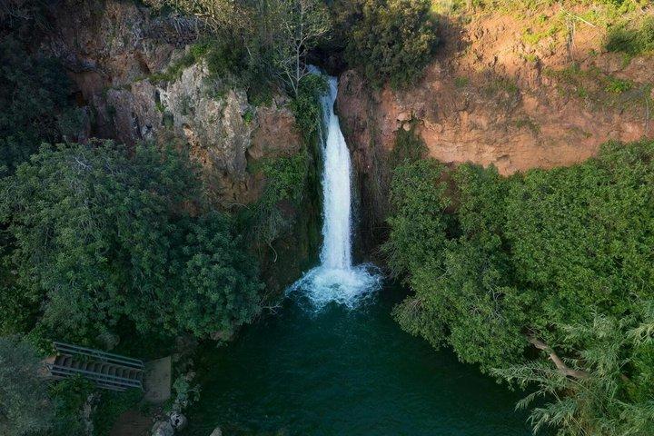 Traditions and flavors of the Algarve : Loulé, Alte and the Fall of the Vicar