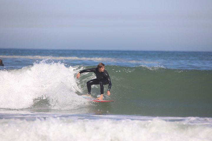 Cape Town Surf Lessons with local Coach