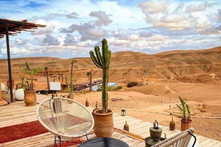 Marrakech Desert Agafay Sunset Dinner Show & Hoteltransfer