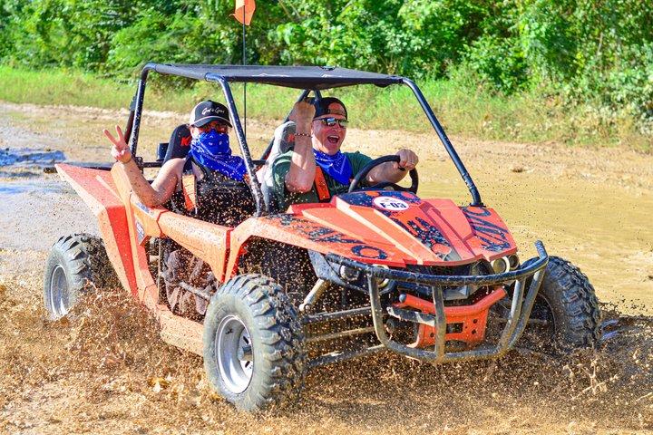 Exclusieve Buggy Tour in Punta Cana en 4X4 ATV-motoren