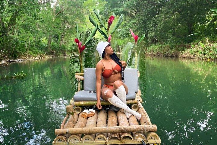 Tour di rafting sul fiume di bambù Lethe e massaggio con calcare da Negril