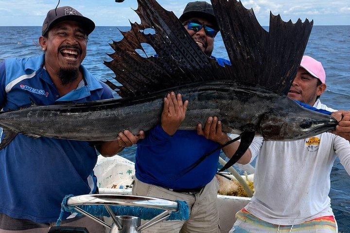 Charter de pesca de profundidade privada – Puerto Morelos