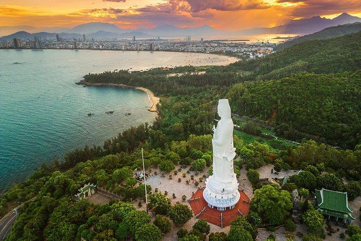 ダナン・サンセット・サイクリングツアー海岸の景色と地元の文化