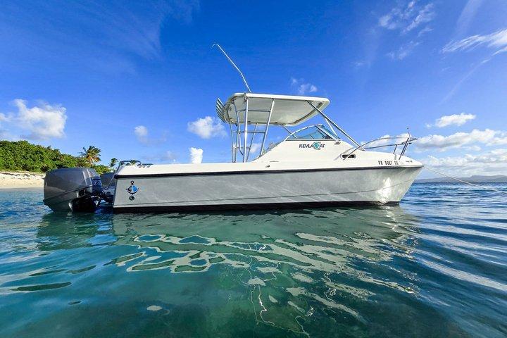 Privat 24-fots katamaran med all-inclusive och guidad snorkling