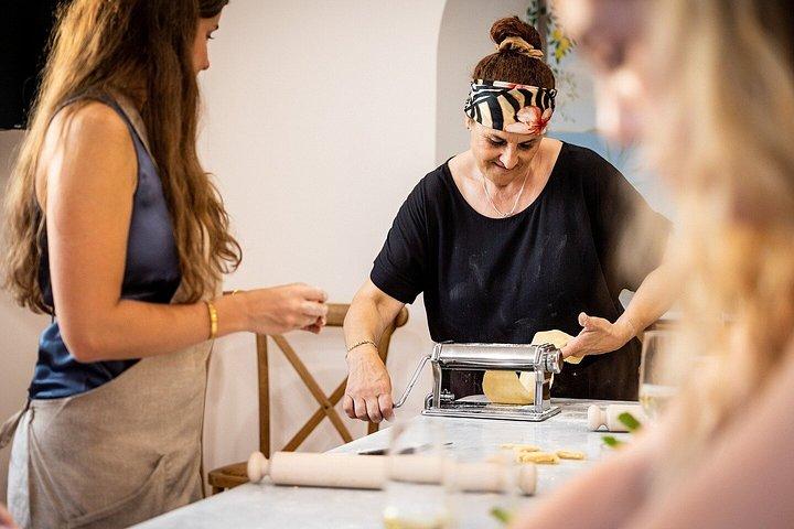 海の見えるソレントで料理教室リモンチェロ作り