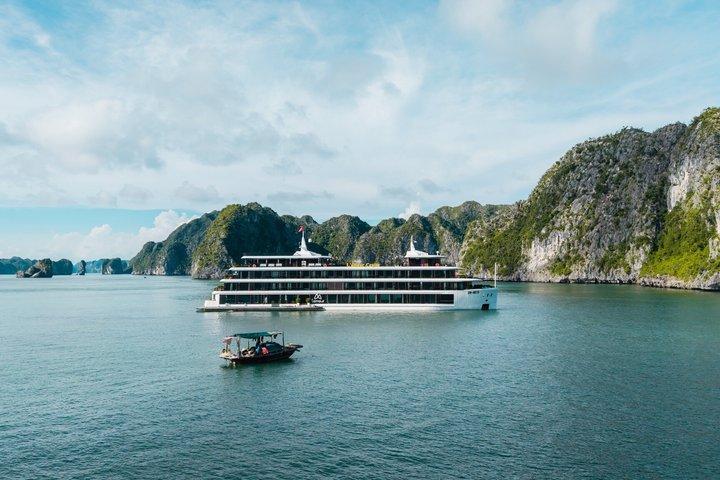 Hanoi to Ha Long Bay 2D1N Luxury Cruise Tour with L’amour Cruise