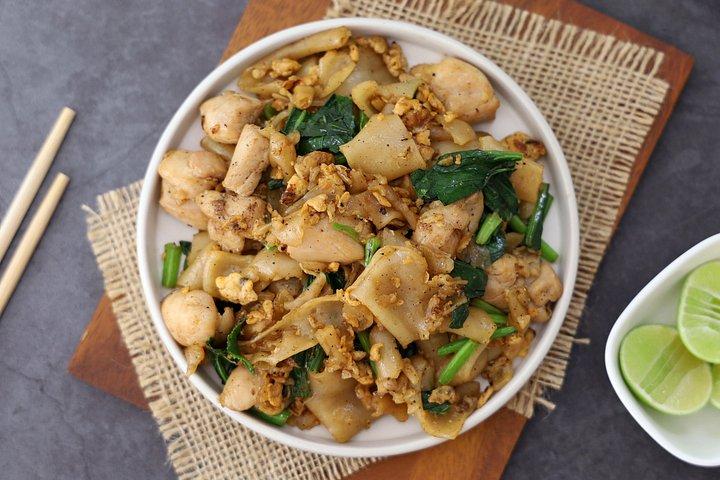 バンコク近郊の個人宅で終日タイ料理教室