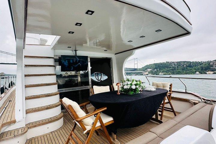 Istanbul guidad privat lyxyatchtur