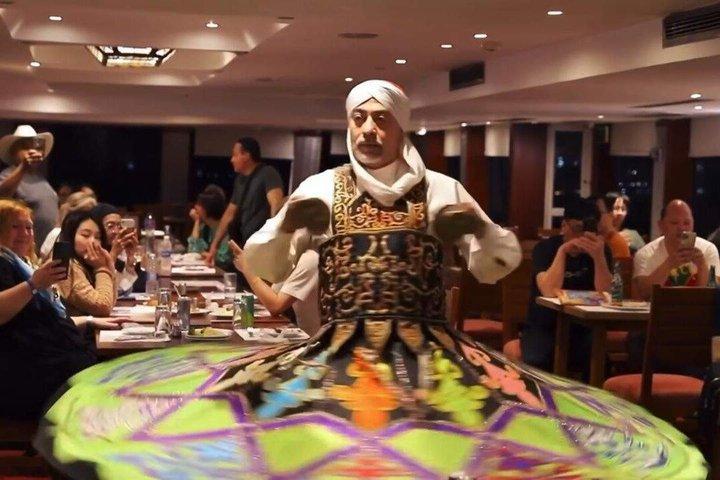 Luxury Nile Dinner Cruise no Cairo
