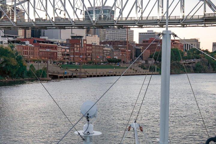 Nashville Nighttime Cruise com música ao vivo