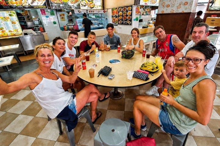 Singapore Highlights Small Group Bike Tour on Full-Sized Bicycles