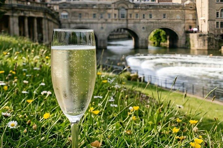 Pulteney Weir Prosecco kryssning på floden Avon i Bath