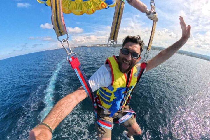 Volo con Paracadute Ascensionale a Polignano a mare