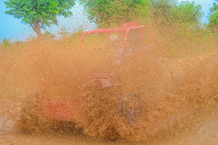Ridning & Buggy äventyr till Macao Beach och Water Cave