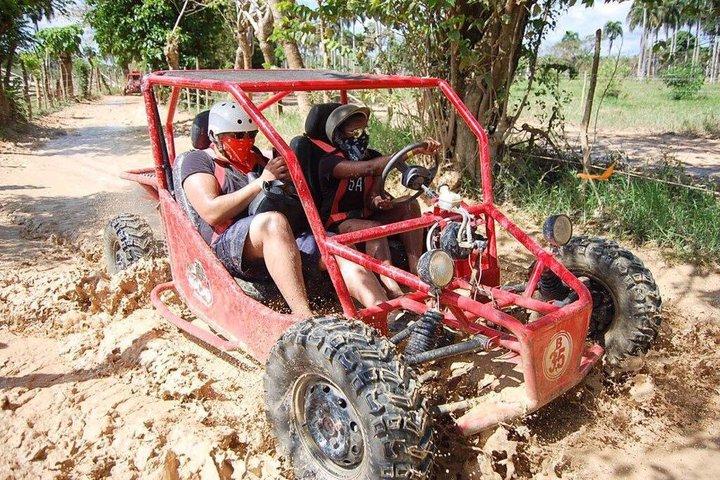 Ridning & Buggy äventyr till Macao Beach och Water Cave