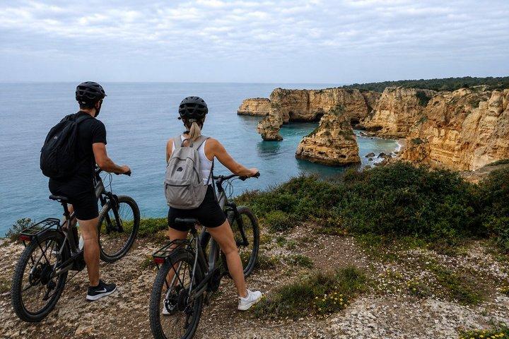 E-Bike Tour: Sete Vales Suspensos Trail (Marinha and Benagil)