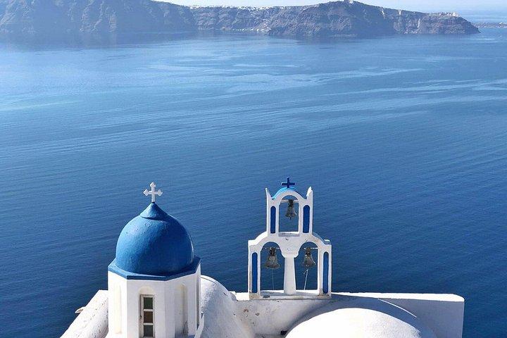 The Ultimate Santorini Experience: 5-Hour Customizable VIP Tour